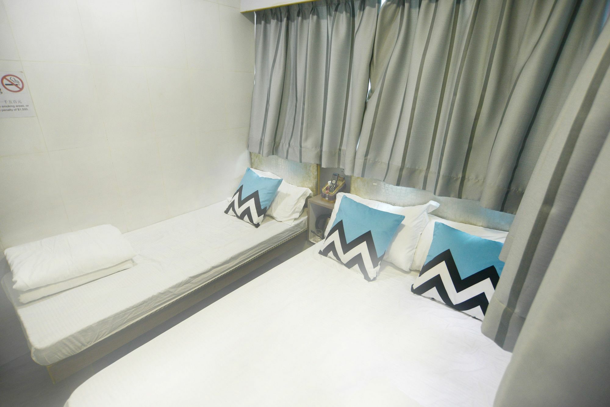8 Days Boutique Hotel Kowloon  Exterior photo