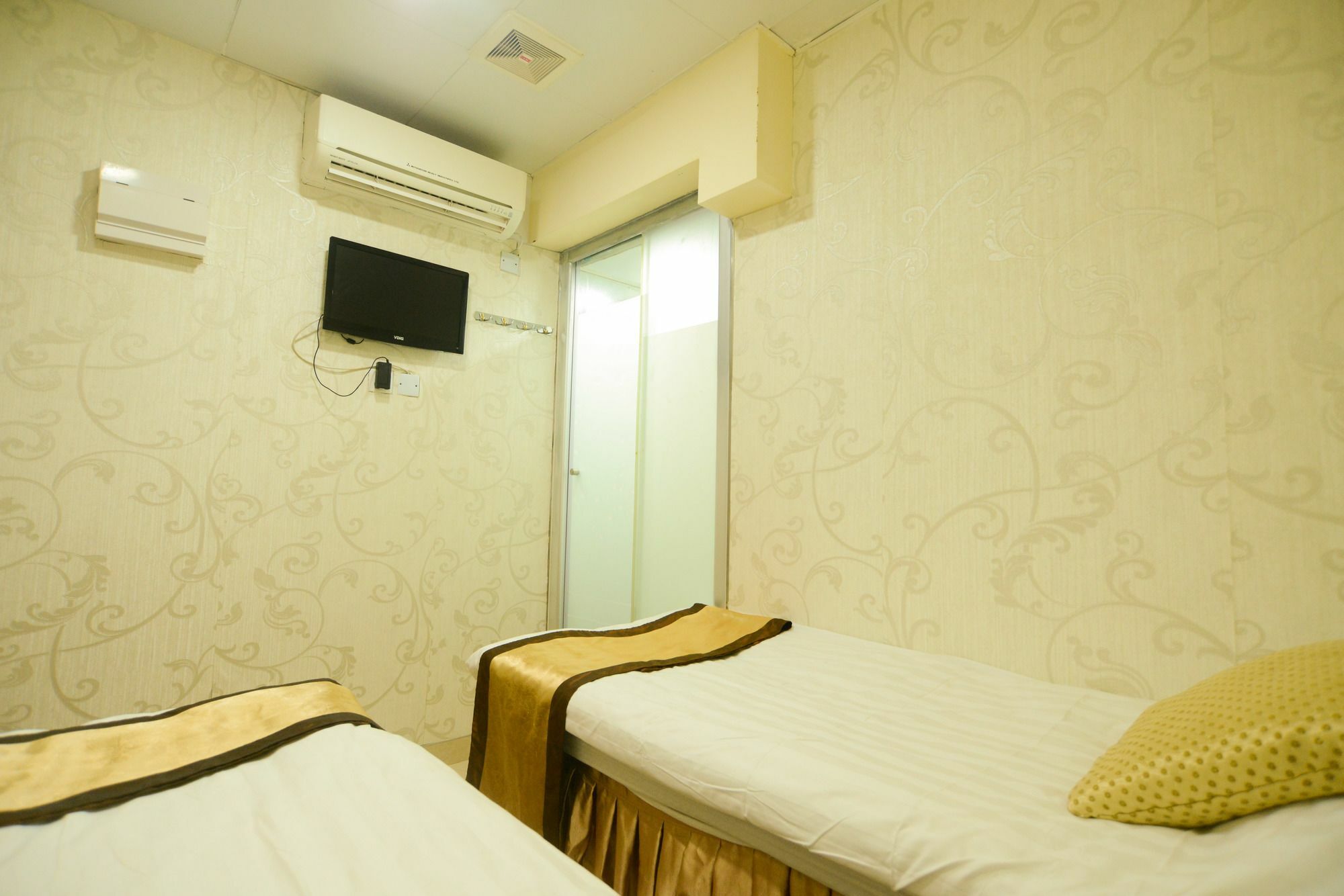 8 Days Boutique Hotel Kowloon  Exterior photo