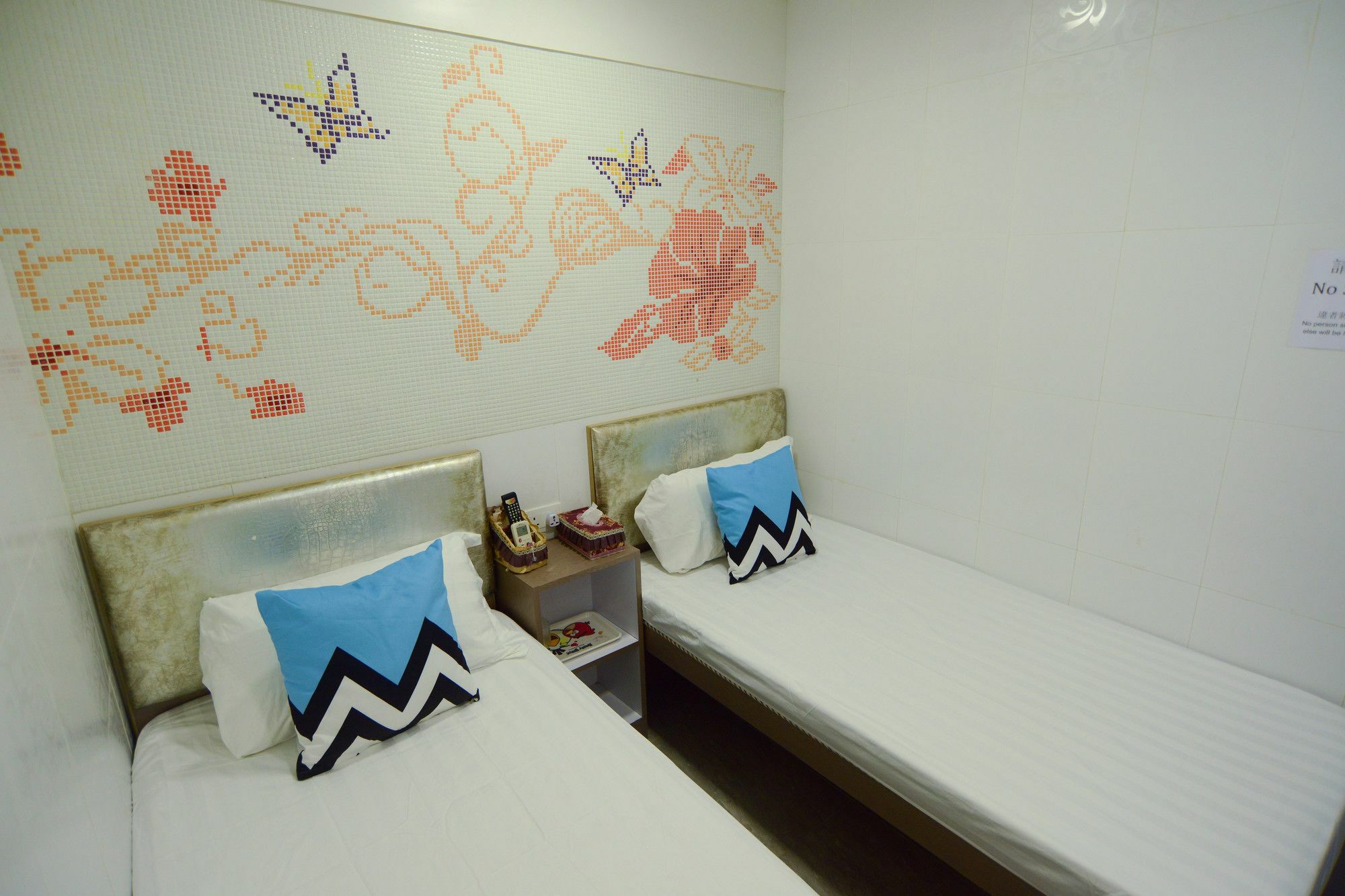 8 Days Boutique Hotel Kowloon  Exterior photo